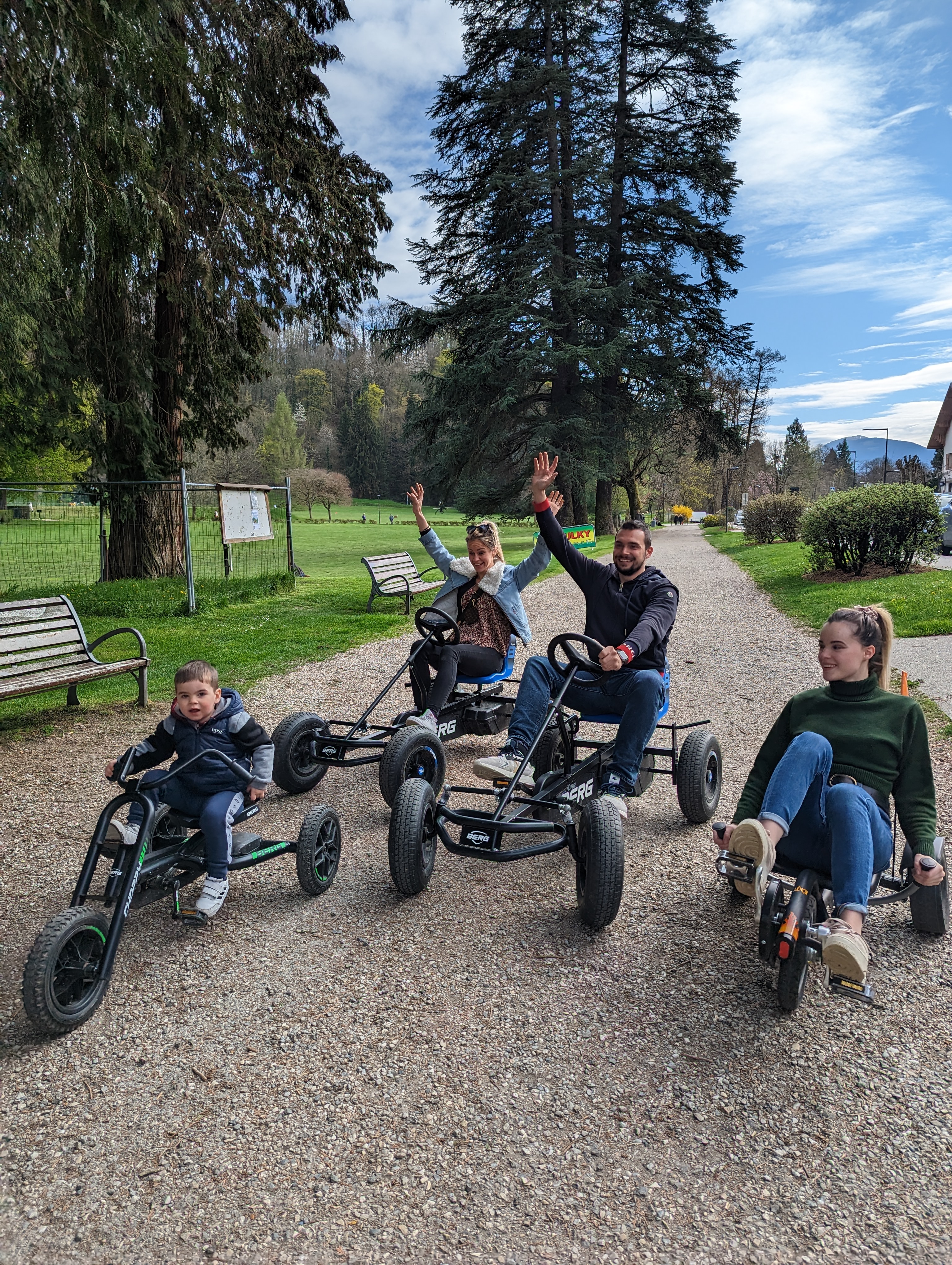 Karts à pédales pour enfants à Uriage Loisirs